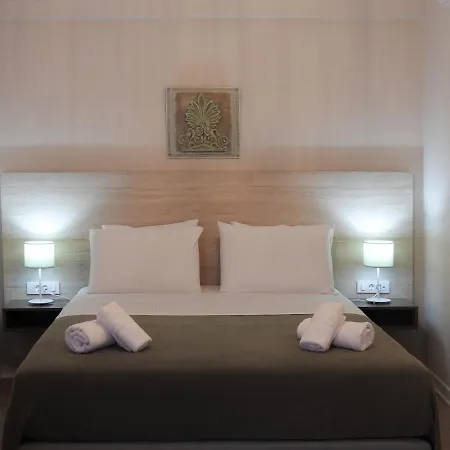Saint George Hotel Parga Room photo